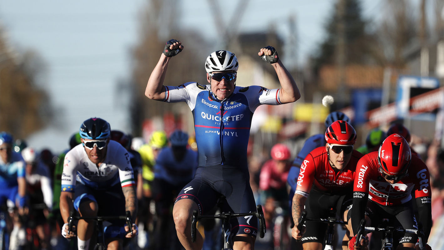 Fabio Jakobsen wint Kuurne-Brussels-Kuurne