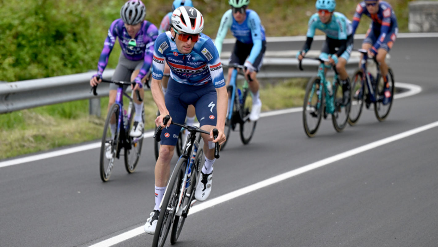 Giro: Garofoli 150 kilometer in de aanval