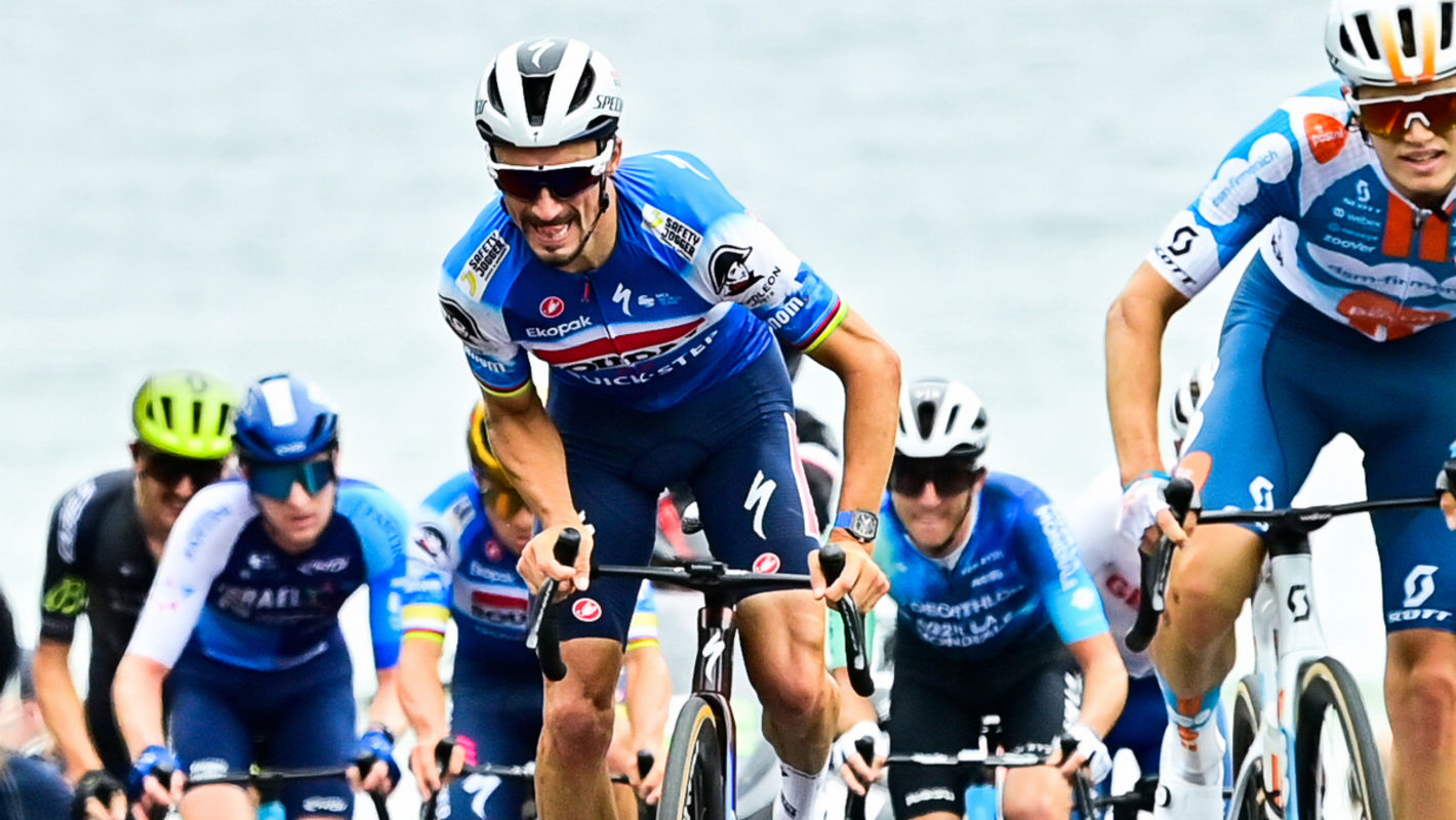 Alaphilippe makes huge jump in Tour of Britain GC
