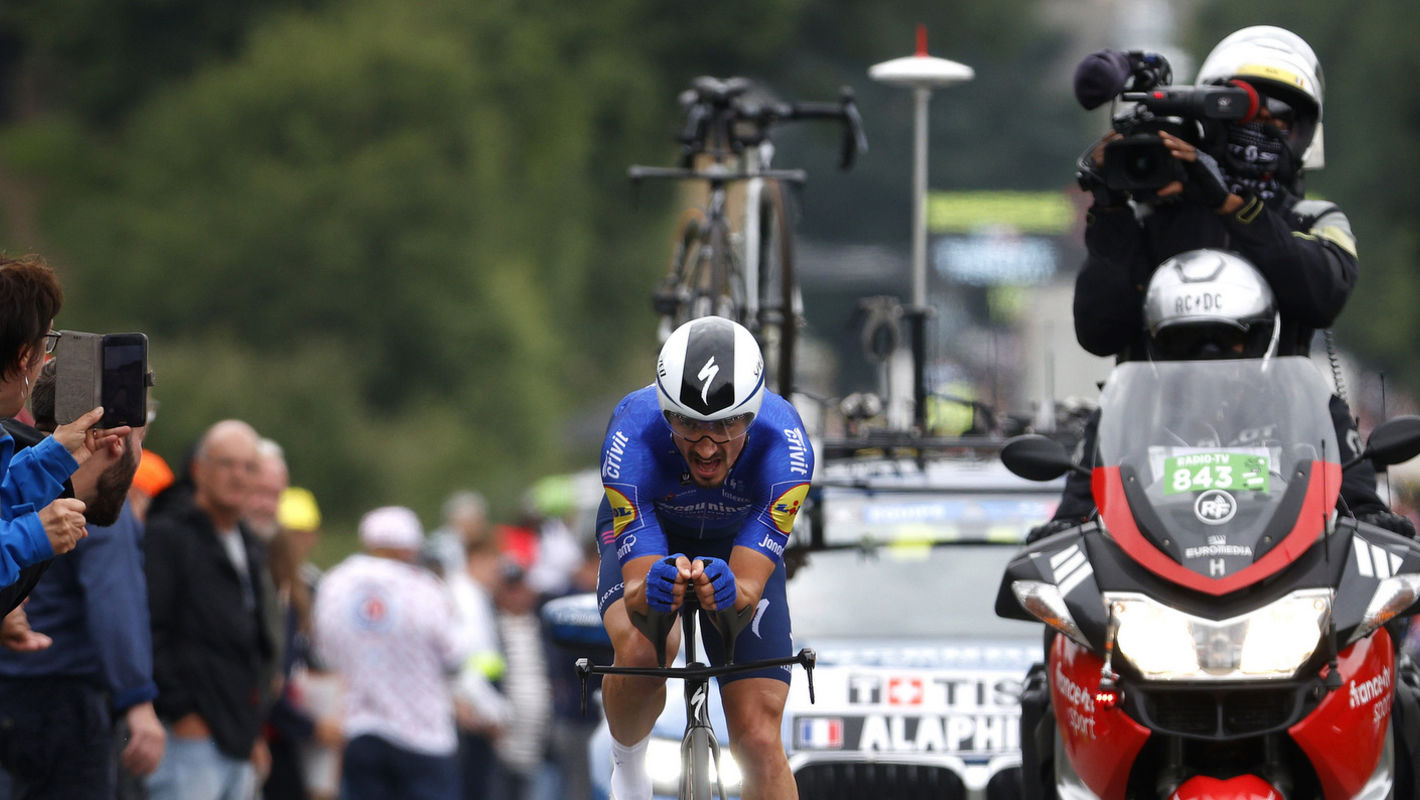 Alaphilippe and Asgreen deliver strong time trial at Le Tour