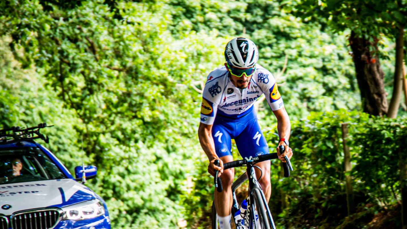 Alaphilippe hervat seizoen in Strade Bianche