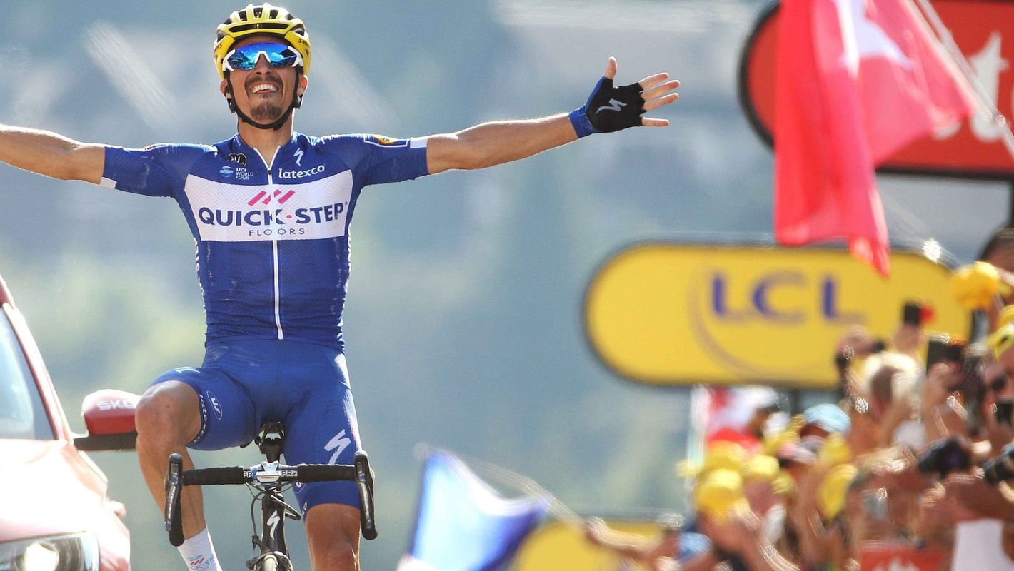 Tour de France: Julian Alaphilippe straalt in de Alpen