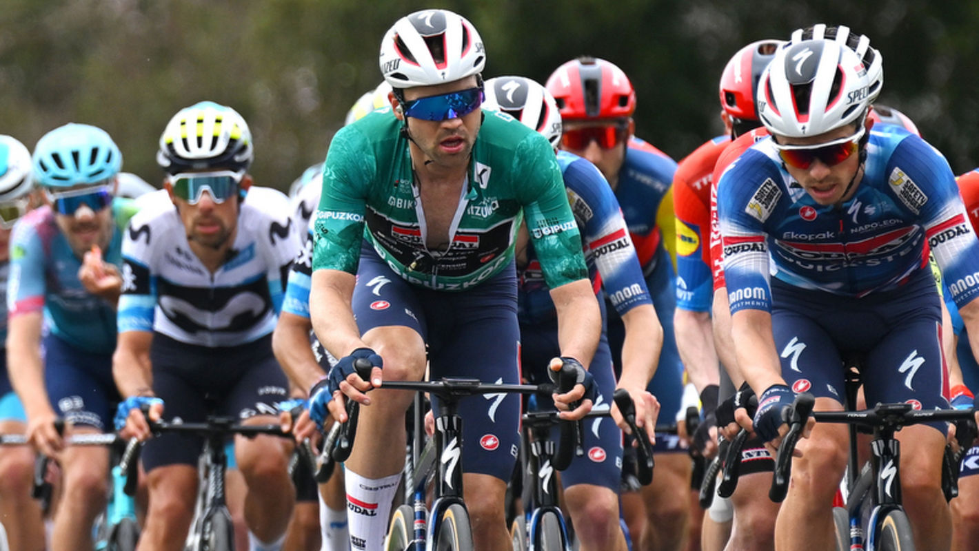 Max Schachmann verdedigt podiumplaats Itzulia Basque Country