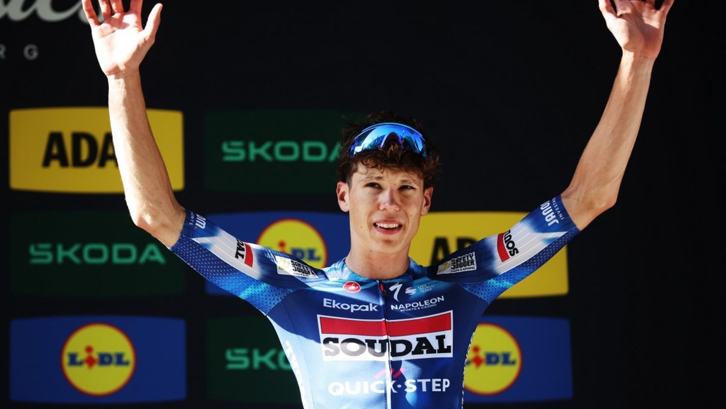 Paul Magnier third in Hamburg