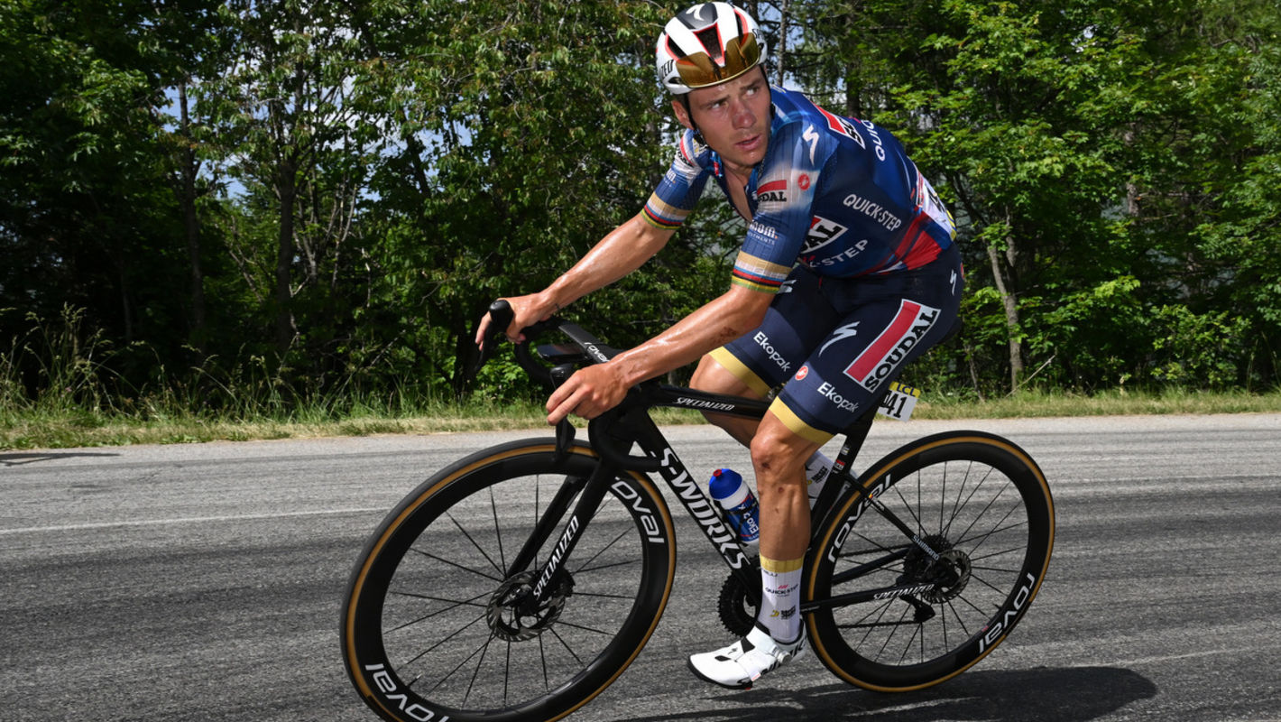 Evenepoel finishes fourth at the Critérium du Dauphiné