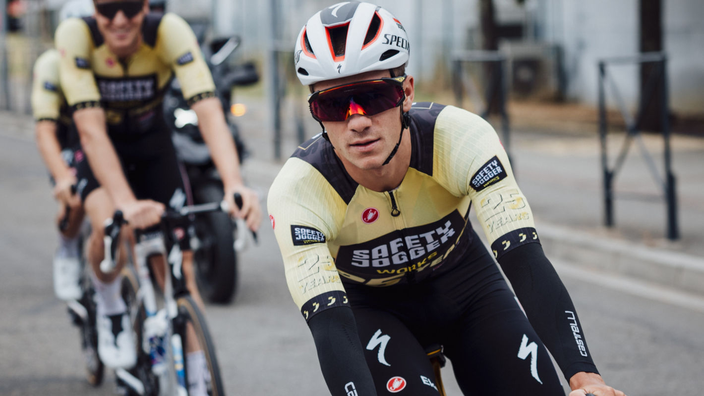 Soudal Quick-Step celebrates 25 years of Safety Jogger with special Tour de France jersey
