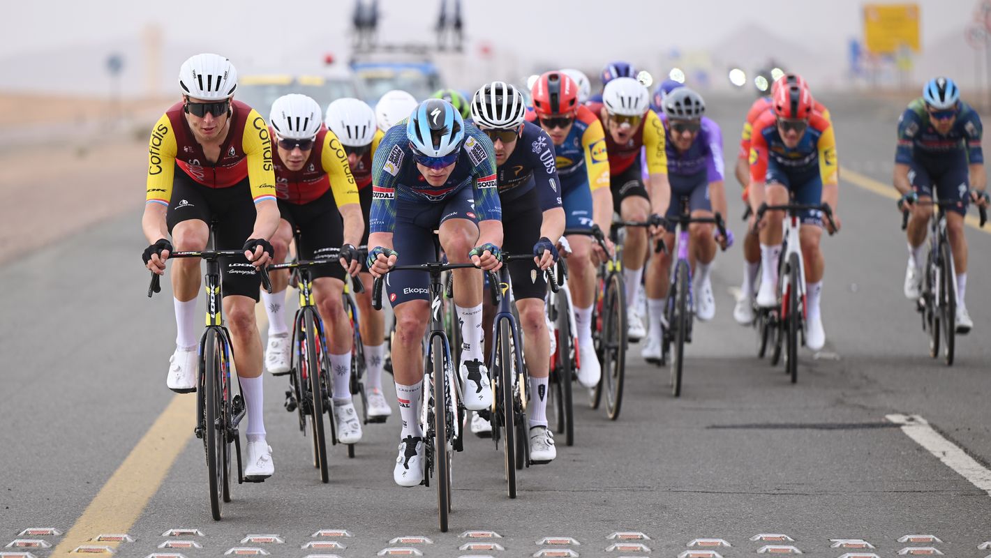 Rex close to the podium in the crosswinds