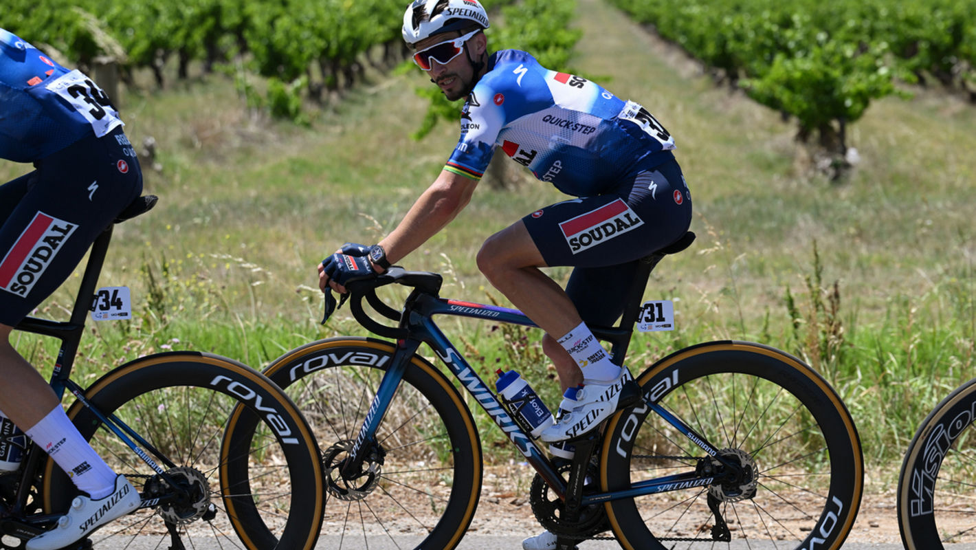 Hectic finish for Tour Down Under opener