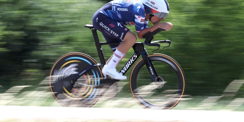 Hayter pakt eerste zege in Soudal Quick-Step shirt