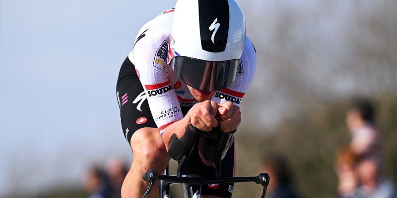 Hayter pakt top-10 in openingsrit Tirreno