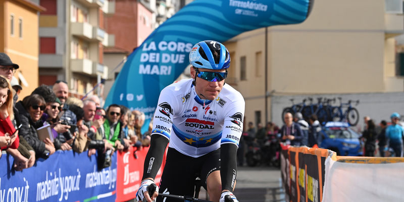 Tirreno-Adriatico: Top 10 for Jakobsen in Foligno