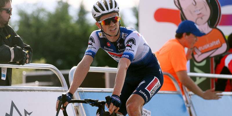 Knox finishes top 10 at Itzulia Basque Country
