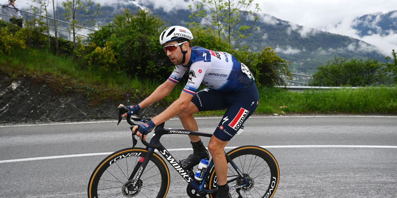 Cerny features in bold Romandie breakaway
