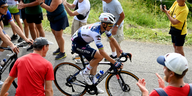 Tour de France: A day in the Alps