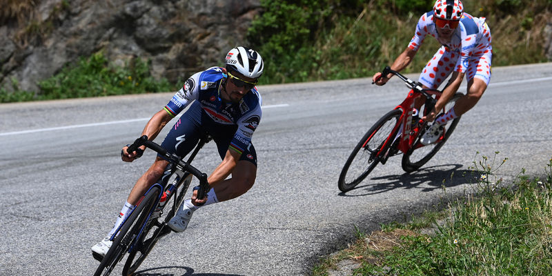Tour de France: Alaphilippe kleurt koninginnerit