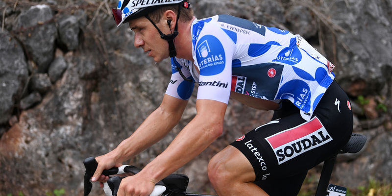 Vuelta a España: Evenepoel steviger in bollentrui