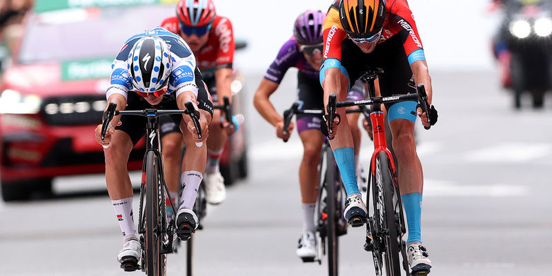 Evenepoel dichtbij vierde ritzege in La Vuelta