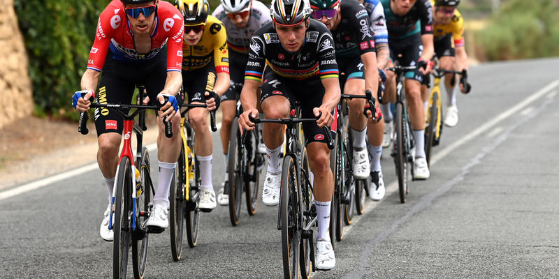 La Vuelta: Evenepoel remains well-placed on the GC