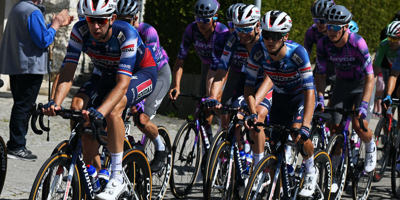 Tour de Romandie: A quiet day to Fribourg
