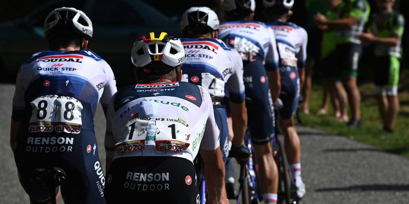 Vuelta a España: Evenepoel vecht door