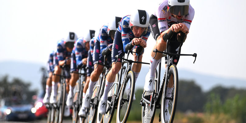 Vuelta a España: TTT in Figueres
