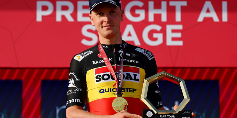 UAE Tour: Tim Merlier pakt ritzege na waaierspektakel