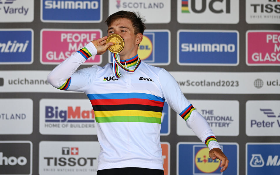 Best Moments of 2023: Remco gets another rainbow jersey