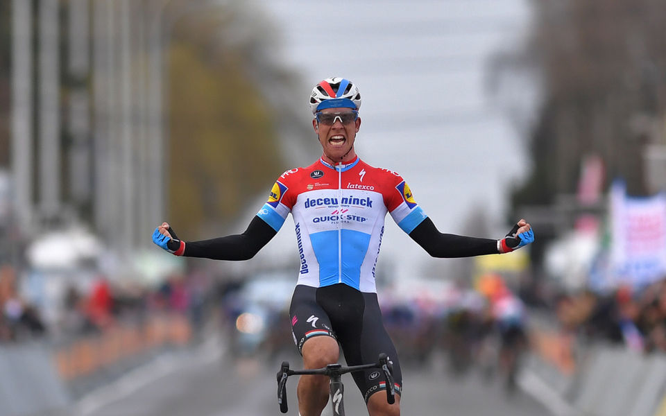 Majestueuze Jungels triomfeert in Kuurne-Brussel-Kuurne