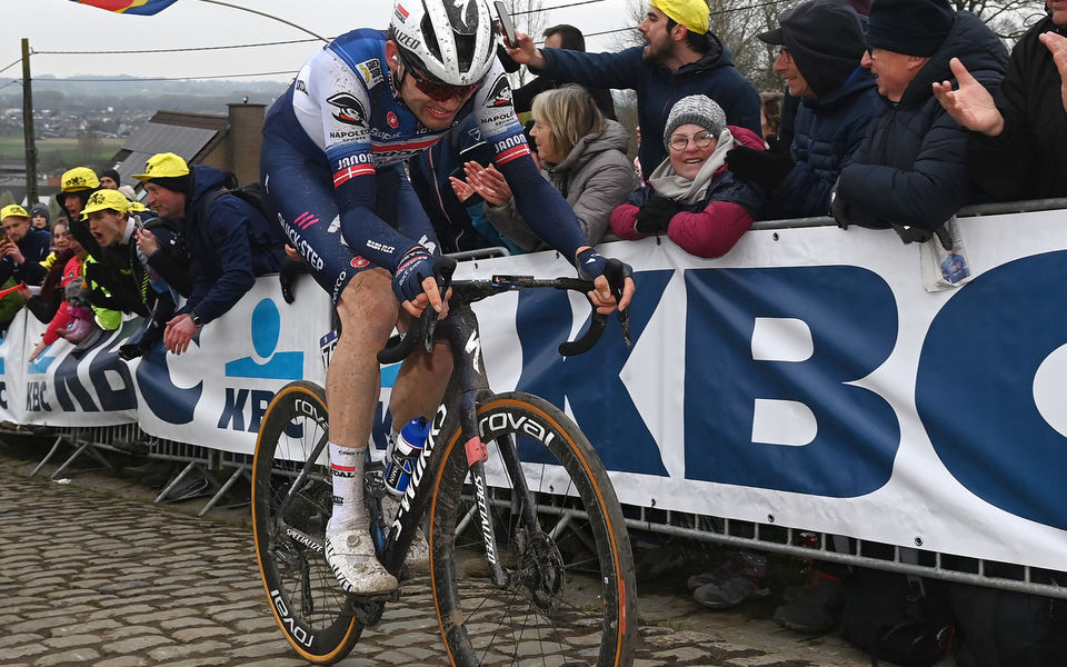 Volle bak koers in Vlaanderen