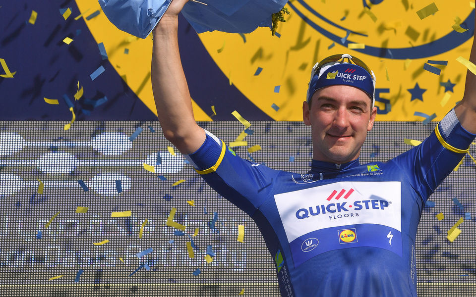 Viviani grijpt leiding in Dubai Tour