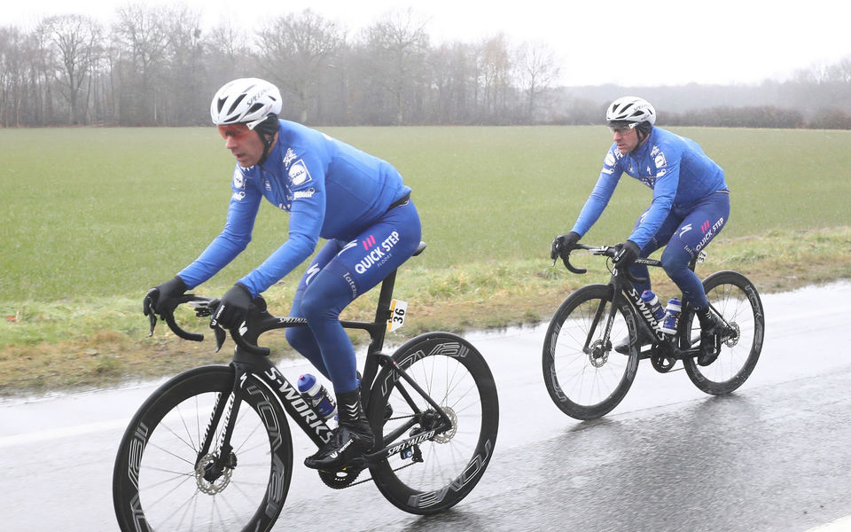 Paris-Nice: Viviani takes second in scrappy sprint