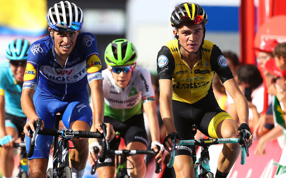 Vuelta a España: Mas gains a place after frantic day