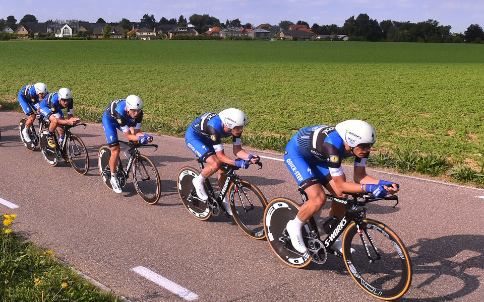 Remarkable Etixx – Quick-Step in Eneco Tour team time trial