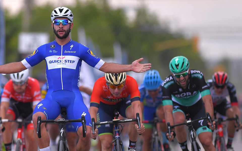 Fernando Gaviria opent seizoen 2018 in stijl