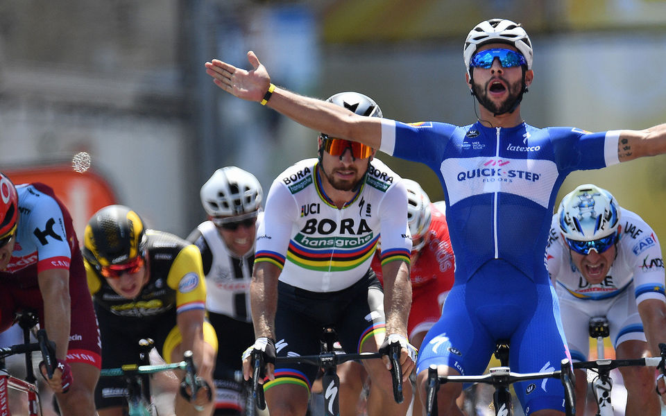 Fernando Gaviria sprints to yellow jersey at Tour de France debut