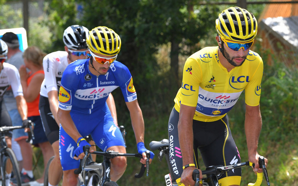 Tour de France: valpartij kost Gaviria gele trui