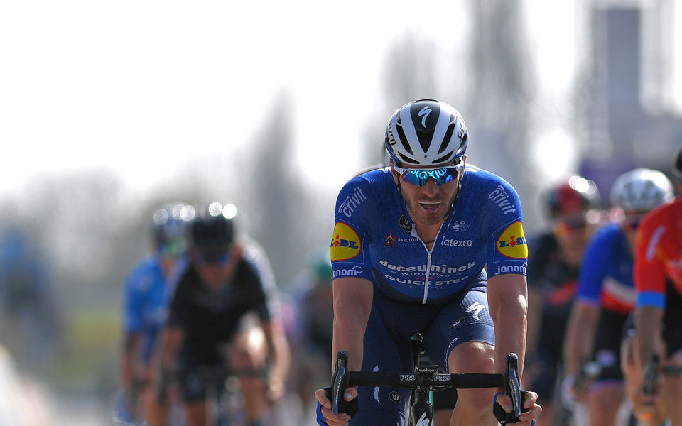 Deceuninck – Quick-Step actief in Dwars door Vlaanderen