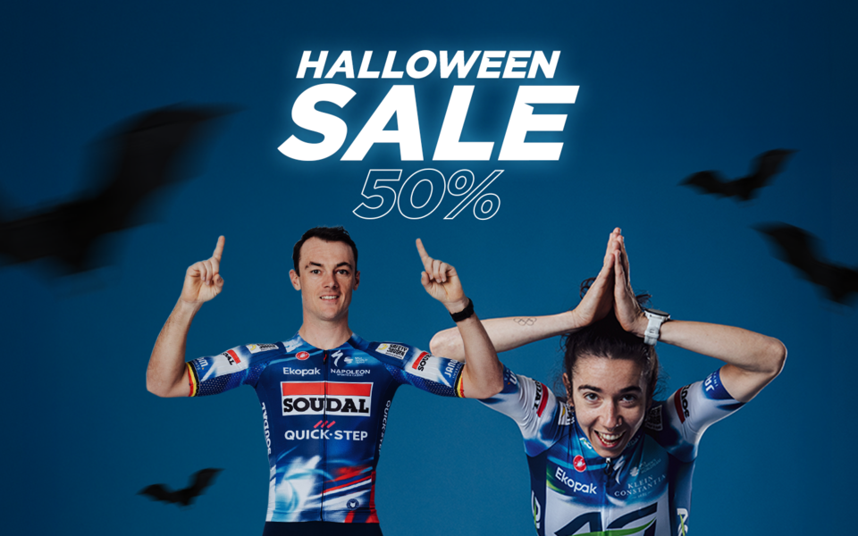 Spooky vibes and huge discounts on the Wolfpack shop!