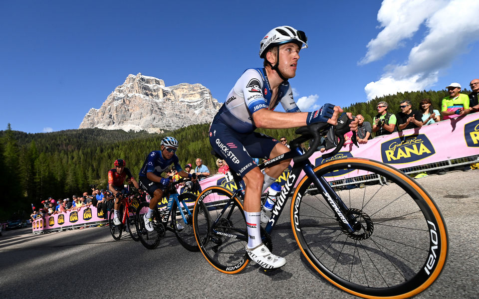 Van Wilder gains two places in Giro d’Italia GC