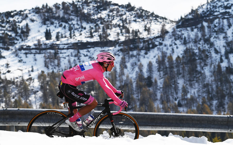 João Almeida: “Wearing the pink jersey for 15 days felt amazing!”