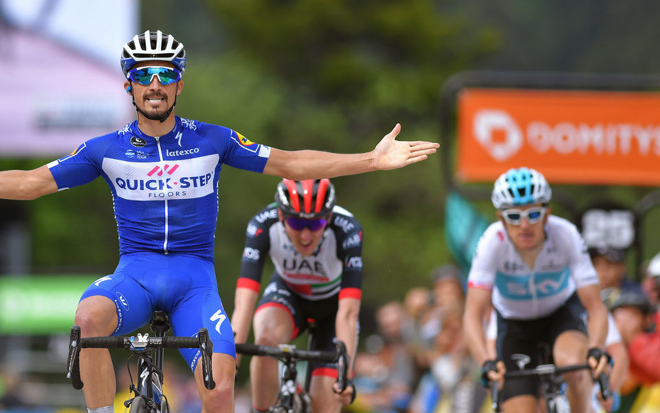 Critérium du Dauphiné: Alaphilippe snelt naar ritzege