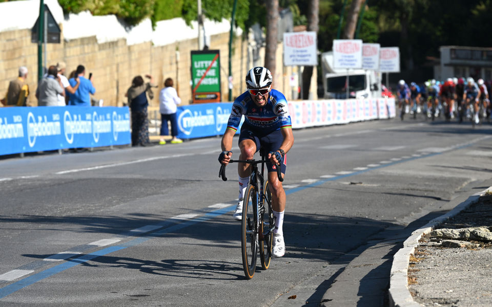 Il Giro: Cracking ride of Alaphilippe