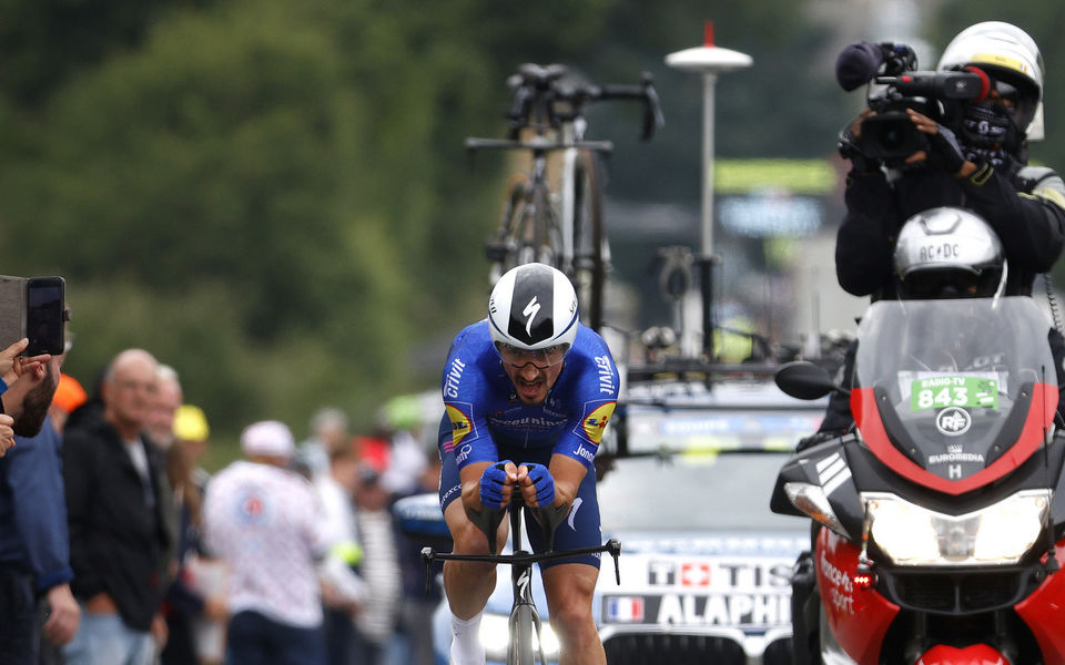 Alaphilippe and Asgreen deliver strong time trial at Le Tour