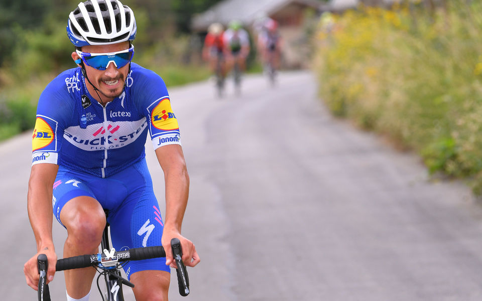 Alaphilippe collects first medal at the Nationals