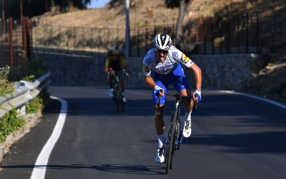 Alaphilippe comes close to repeat Milano-Sanremo victory