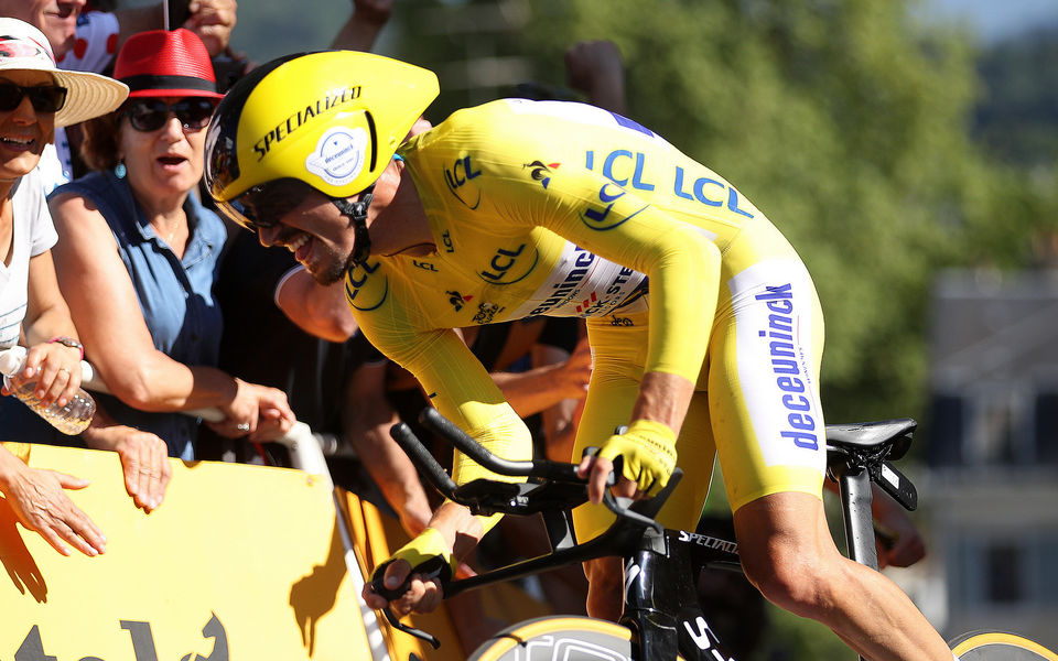 Tour de France: Alaphilippe snelt naar winst in tijdrit