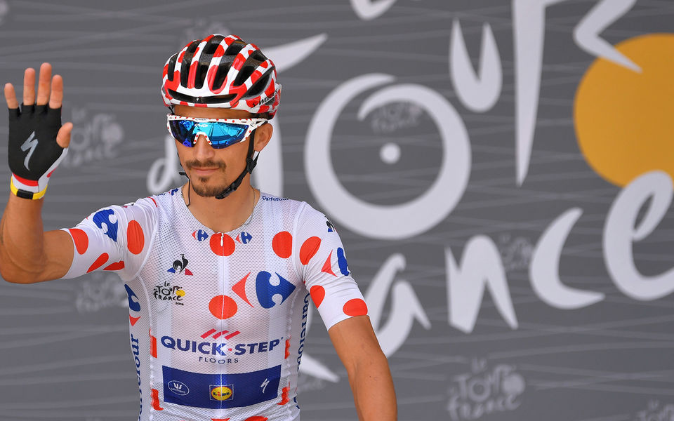 Tour de France: bolletjestrui blijft om schouders Alaphilippe