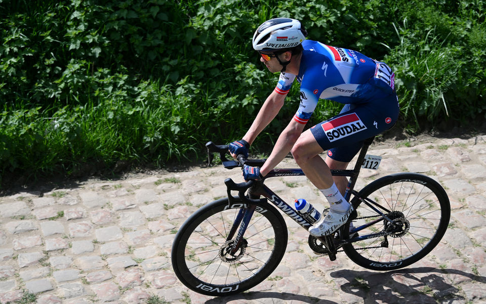 Paris-Roubaix: Asgreen in the break