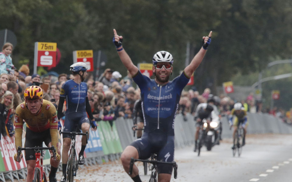 Mark Cavendish wint Münsterland Giro