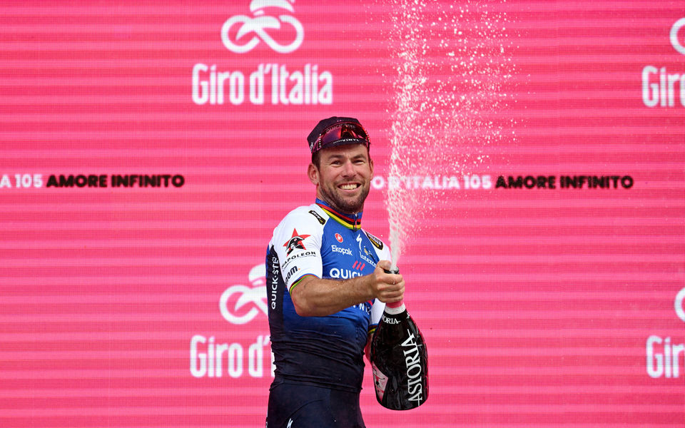 Mark Cavendish pakt 160e zege in Giro